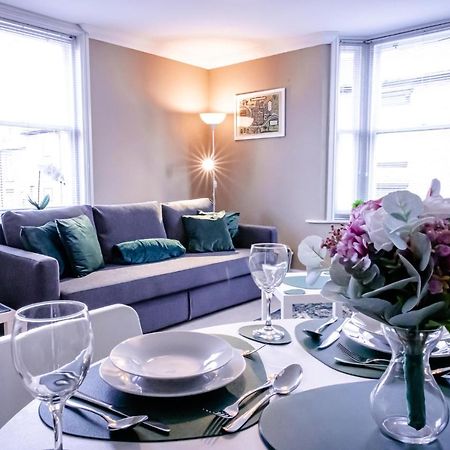 Lord Street - 2 Beautiful Apartments - Sleep Up To 14 Guests - By Rework Accommodation Τσέστερ Εξωτερικό φωτογραφία