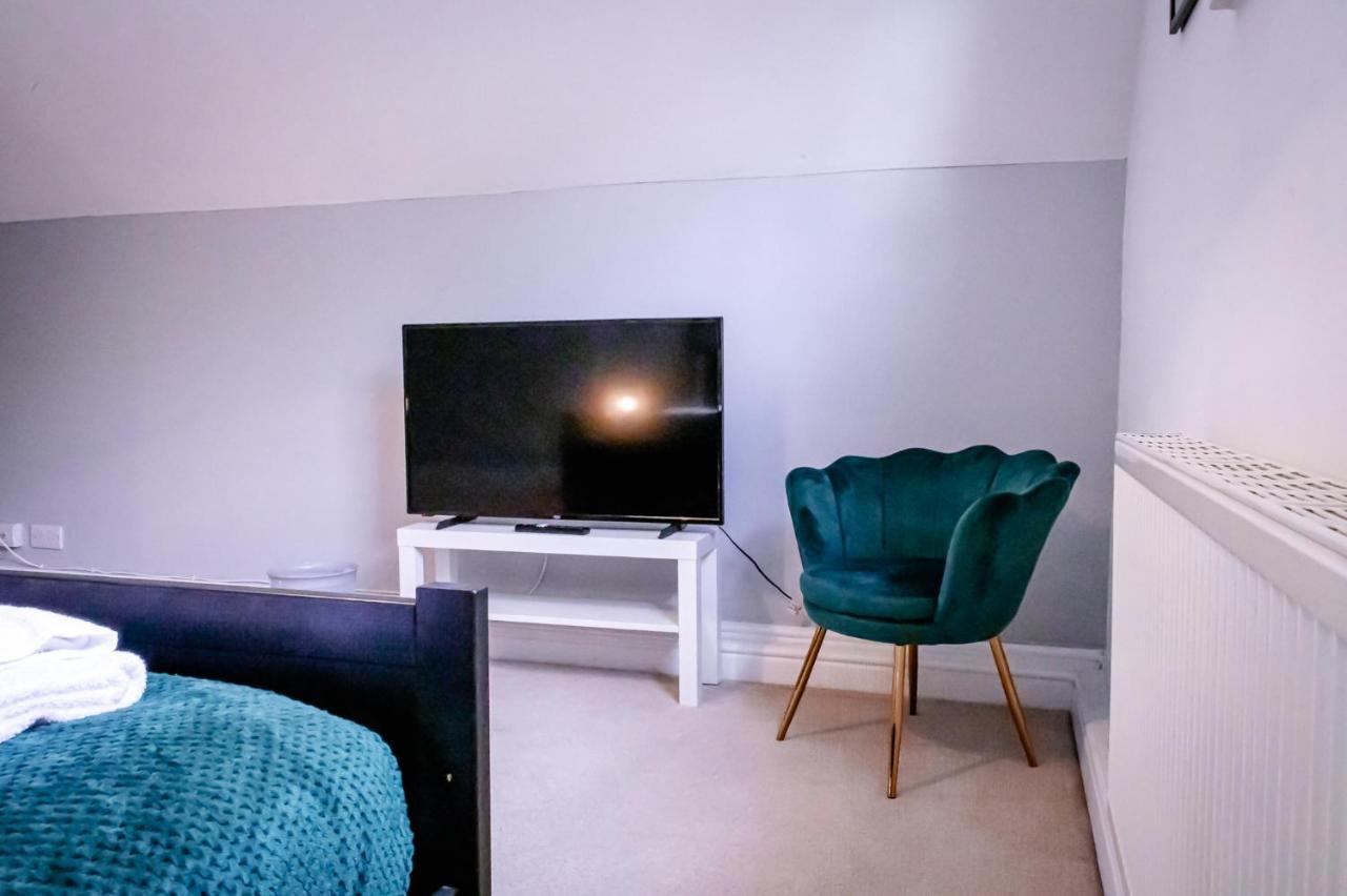 Lord Street - 2 Beautiful Apartments - Sleep Up To 14 Guests - By Rework Accommodation Τσέστερ Εξωτερικό φωτογραφία