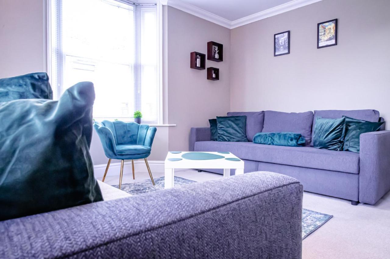 Lord Street - 2 Beautiful Apartments - Sleep Up To 14 Guests - By Rework Accommodation Τσέστερ Εξωτερικό φωτογραφία