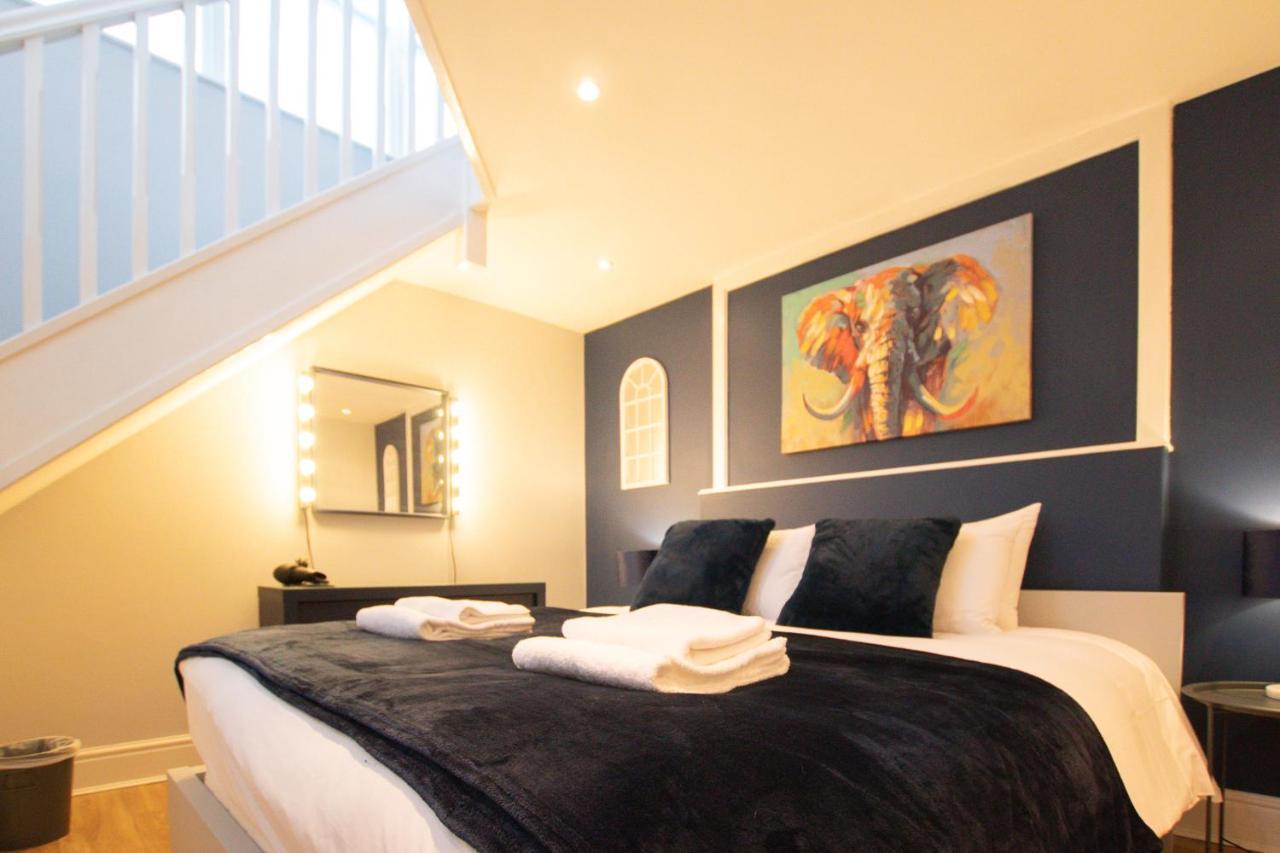 Lord Street - 2 Beautiful Apartments - Sleep Up To 14 Guests - By Rework Accommodation Τσέστερ Εξωτερικό φωτογραφία