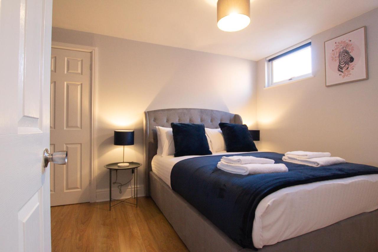 Lord Street - 2 Beautiful Apartments - Sleep Up To 14 Guests - By Rework Accommodation Τσέστερ Εξωτερικό φωτογραφία