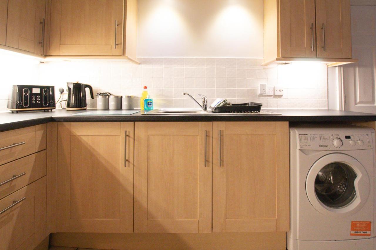 Lord Street - 2 Beautiful Apartments - Sleep Up To 14 Guests - By Rework Accommodation Τσέστερ Εξωτερικό φωτογραφία