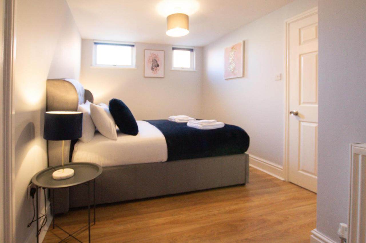 Lord Street - 2 Beautiful Apartments - Sleep Up To 14 Guests - By Rework Accommodation Τσέστερ Εξωτερικό φωτογραφία