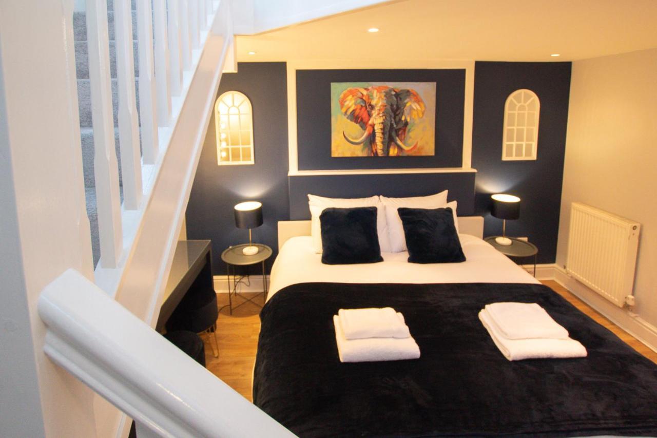 Lord Street - 2 Beautiful Apartments - Sleep Up To 14 Guests - By Rework Accommodation Τσέστερ Εξωτερικό φωτογραφία