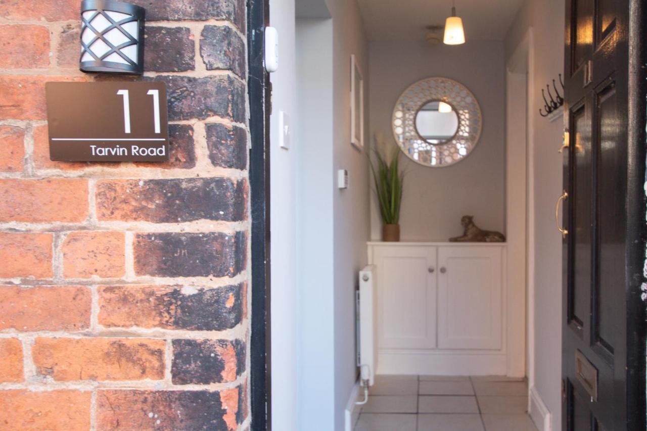 Lord Street - 2 Beautiful Apartments - Sleep Up To 14 Guests - By Rework Accommodation Τσέστερ Εξωτερικό φωτογραφία