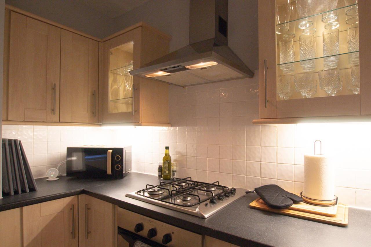 Lord Street - 2 Beautiful Apartments - Sleep Up To 14 Guests - By Rework Accommodation Τσέστερ Εξωτερικό φωτογραφία